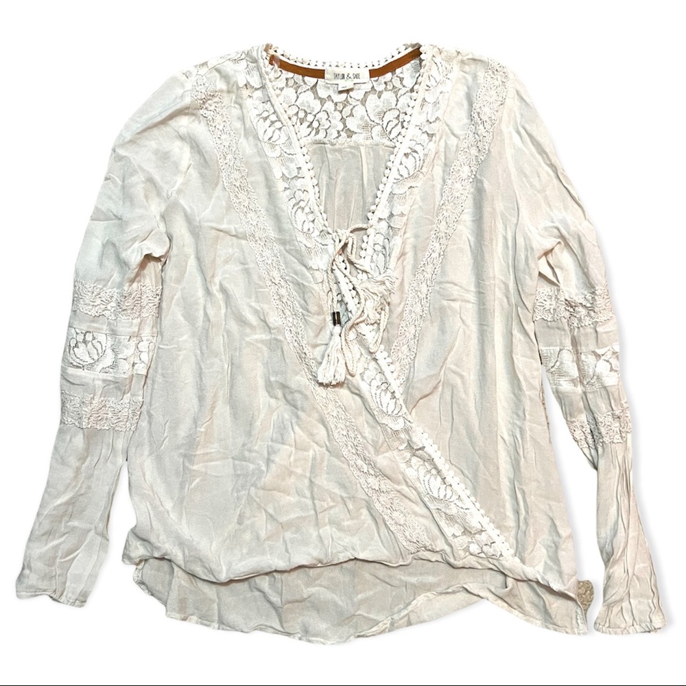 Taylor & Sage Top